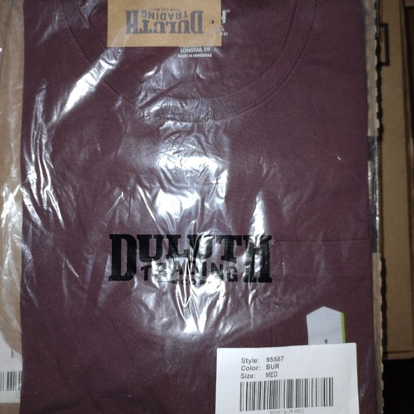 Men's Duluth Long-tailed T-shirt Relaxed Fit SS Crew with Pocket - Burgundy - Picture 1 of 1